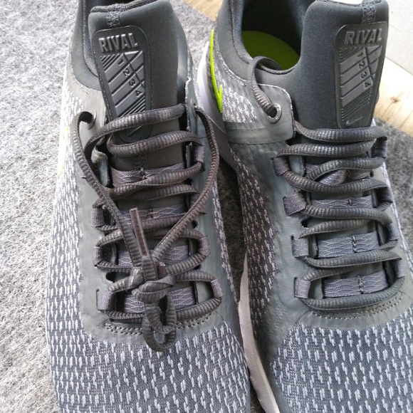 LAST 1 IN STOCK 🆕💚NIKE RENEW RIVAL SNEAKERS🆕💚 - Picture 2 of 6